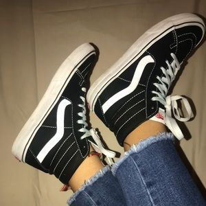 Vans Sk8 - Hi Black and White Women’s Shoe